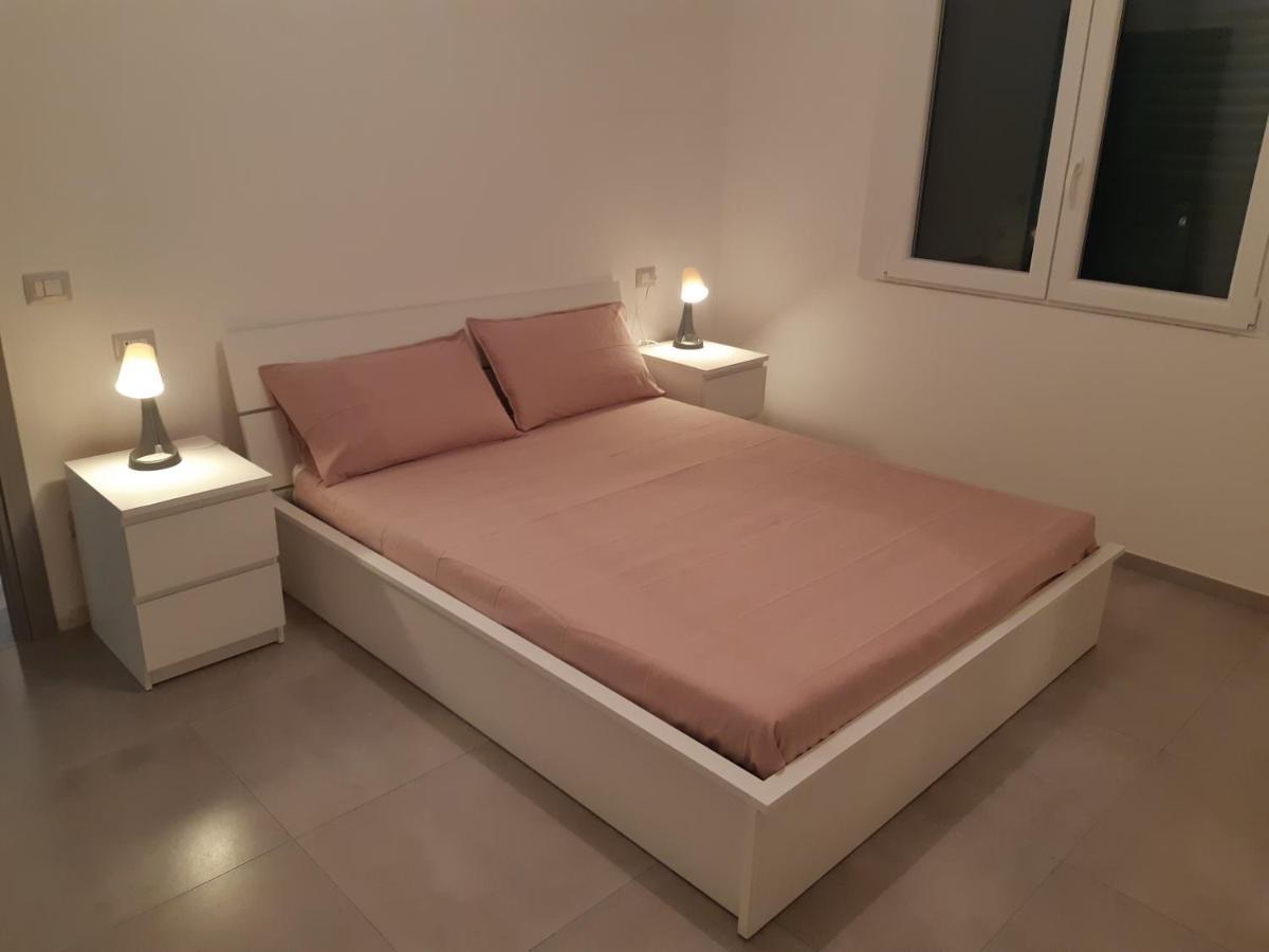 Villa Lina Rimini Bagian luar foto