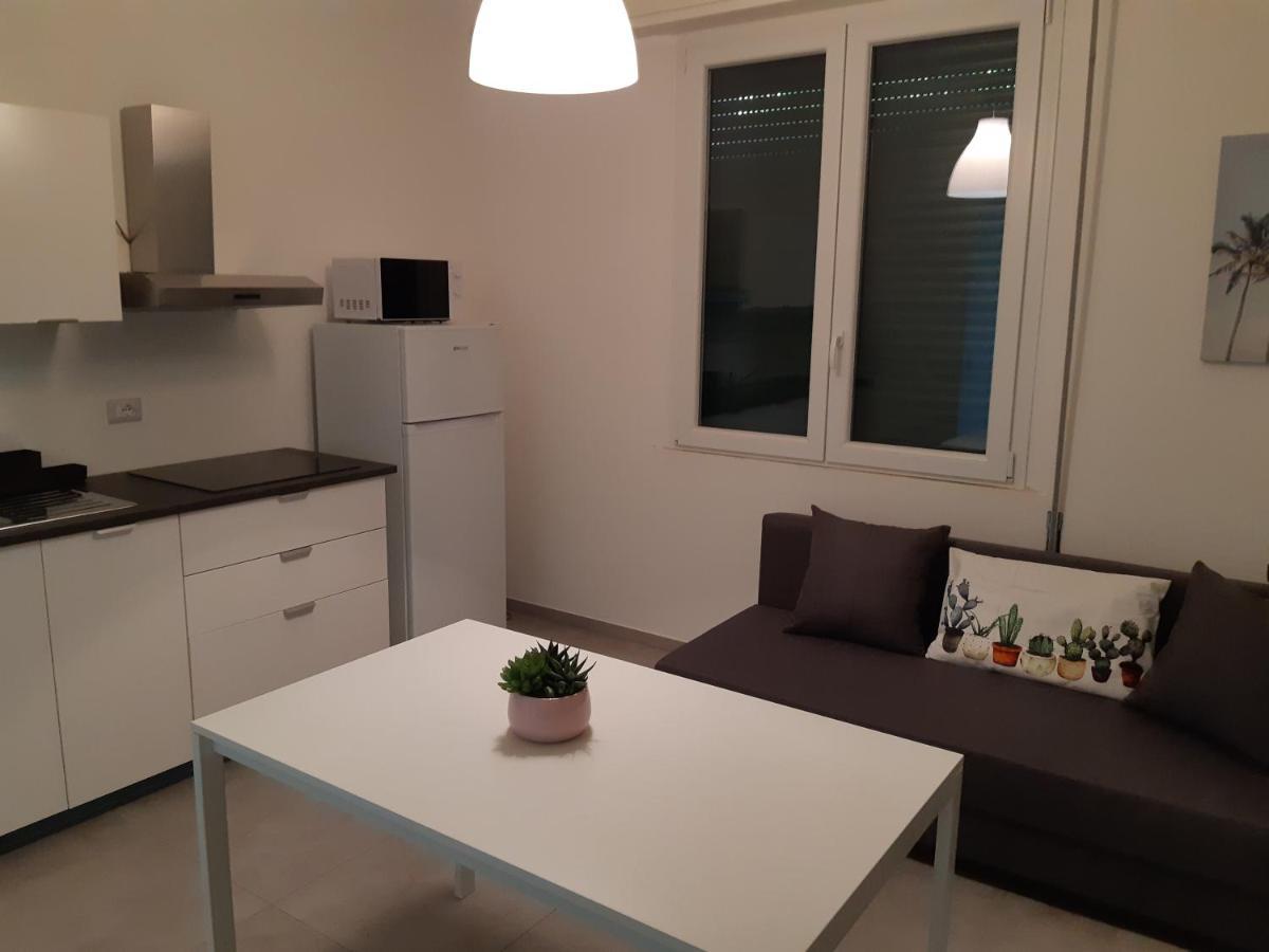 Villa Lina Rimini Bagian luar foto